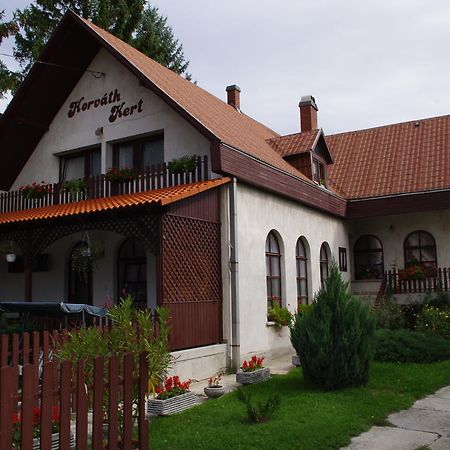 Horvath Kert Vendeghaz Hotel Zirc Bagian luar foto